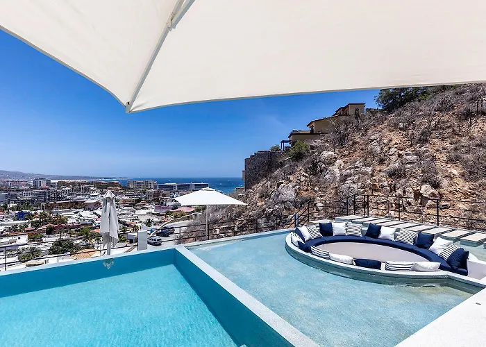 Сasa de vacaciones Stunning Ocean Views & Walk To Cabo Marina *