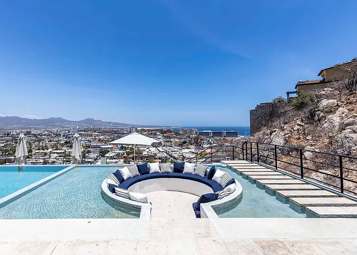 Сasa de vacaciones Stunning Ocean Views & Walk To Cabo Marina *