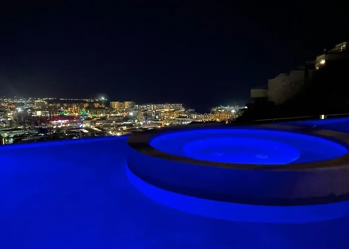 Сasa de vacaciones Stunning Ocean Views & Walk To Cabo Marina Cabo San Lucas