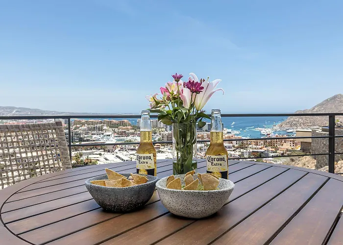 Stunning Ocean Views & Walk To Cabo Marina Cabo San Lucas